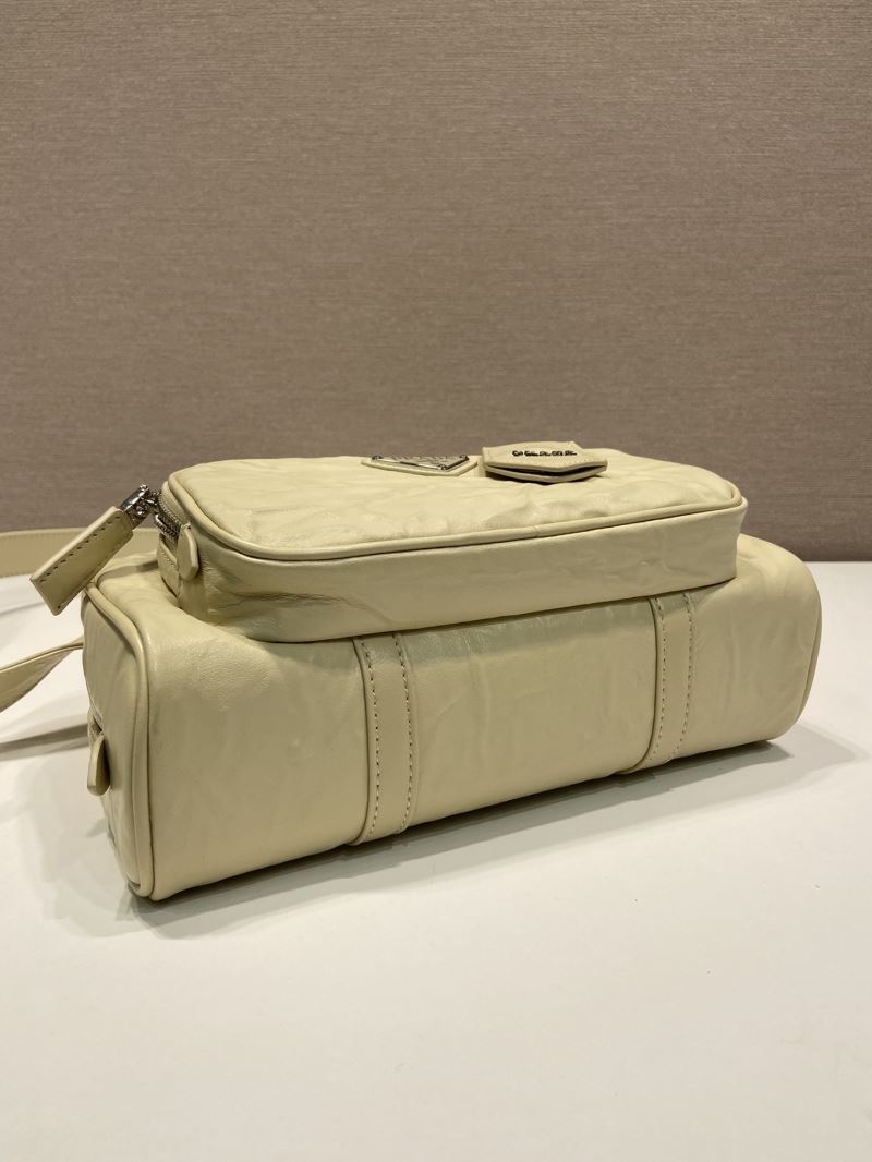 Pra*a top handle bags